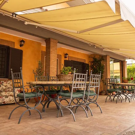 Private With Pool Near Vatican Villa *